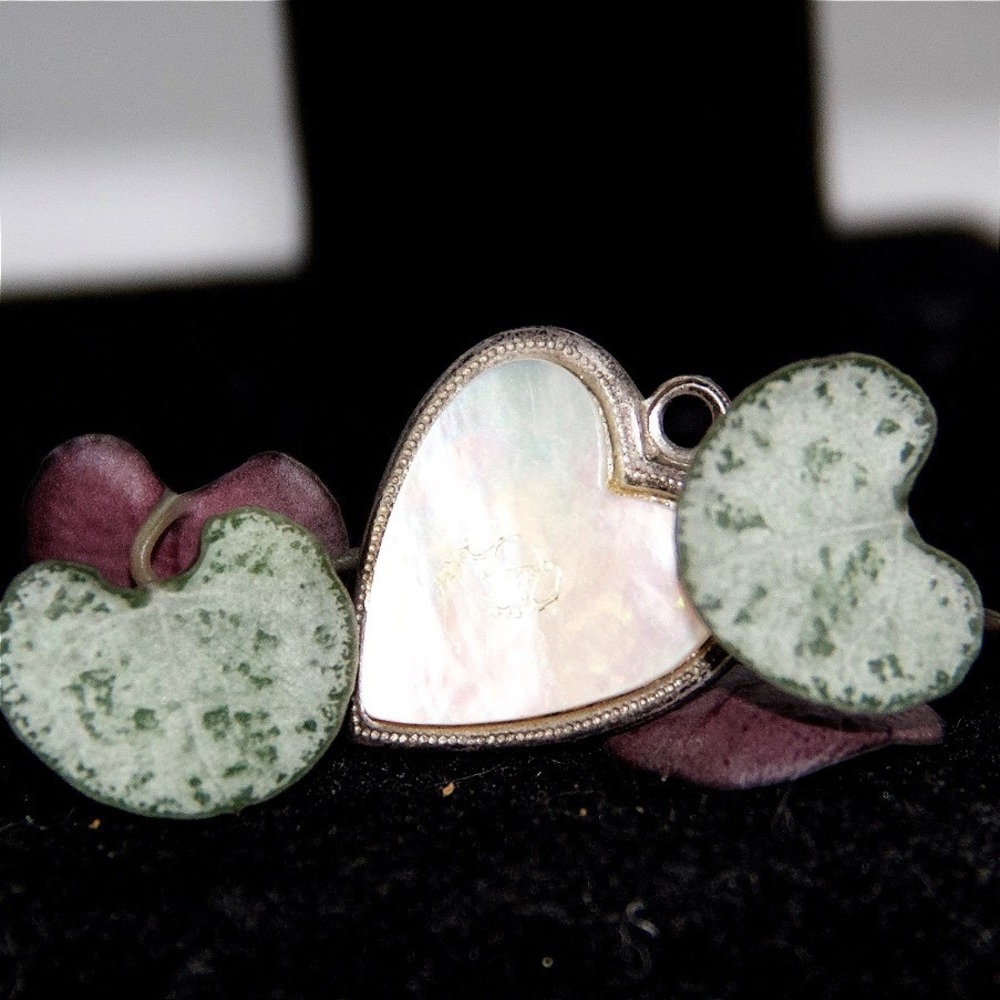 Vintage Sterling Silver Mother of Pearl Heart Pendant Charm Milgrain Border